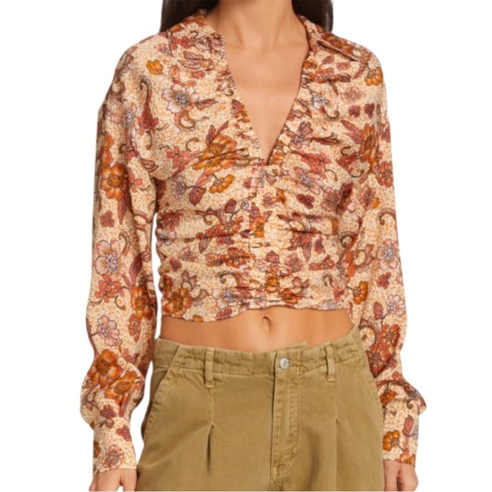 Like New Free People I Got You Floral V Neck Top Size Small Retail $98.00